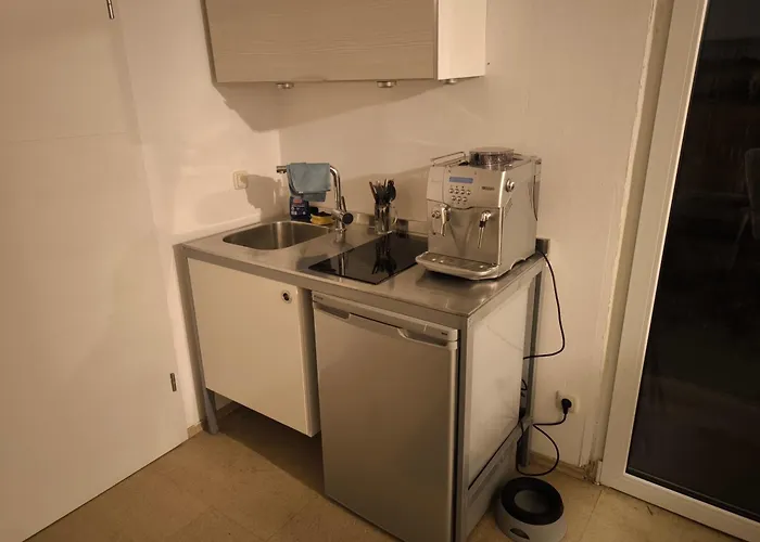 Simple 2-person Near Altdorf *